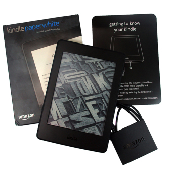 Kindle Paperwhite 4GB 300 ppi Ebook Reader Amazon Non Ads + Case + Screen Protector + Adaptor