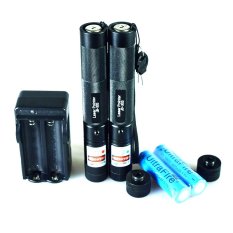 2pcs 303 Green + Red Laser Pointer Powerful Lazer Pen Black (Intl)