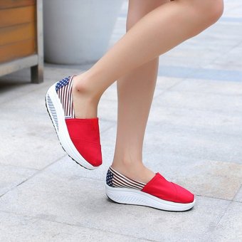 Cremline - Sepatu Kets Flat Sport Wanita SDS109 - Motif Bendera  
