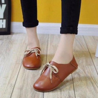 Fashion Women Flats Shoes Lace Up Comfort Shoes Casual Leather Oxfords Loafers Brown - intl  