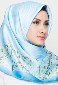 Hijabstore - Angel Lelga Original Scarf AL 043 - Soft Blue Motif Bunga  