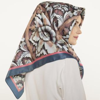 Hijabstore - Moshaict By Itang Yunasz AL 161 - Brown White Wood Craft Graphic  