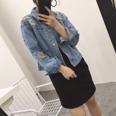 Jaket Wanita Pendek Bordir Bunga Bahan Jeans Warna Biru Muda (Biru)