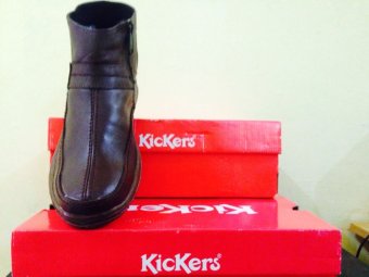 Kickers Sepatu Slip on Boots Pria Kulit Asli Model KC 008 Brown  