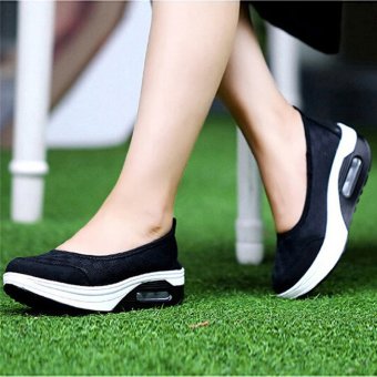 LALANG New Style Fashion Women's Shake Shoes Casual Fitness Shoes (Black) - intl  