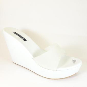 Sandal Wedges Wanita Fashionable Putih KLB-12024  