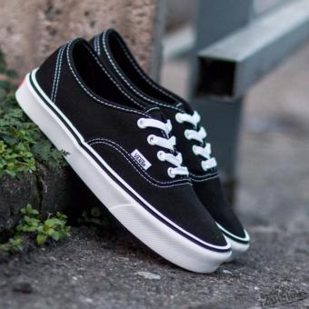 Sepatu Vens California Sneaker Unisex - Black White  
