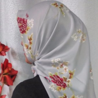 Square Hijab Naura Series - Grey  