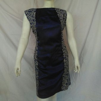 Whiens Sleeveless Batik Dress 01 - Biru  