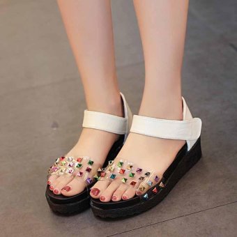 Women's Fashion Rivet Flat Sandals Summer Shoes Thick Heels Wedge Open Toe Casual Students Color White - intl  