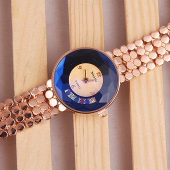 Fashion Women's Alloy Pointer Quartz Wrist Watch BU - intl  