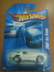 Hot Wheels - 63 Corvette White