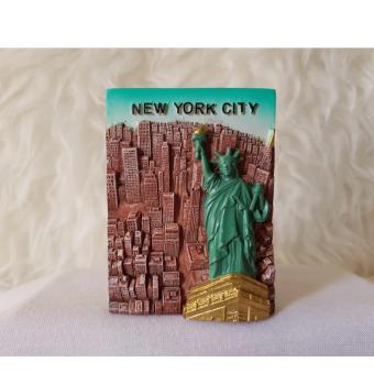 Gambar Gloria bellucci   Souvenir magnet kulkas newyork liberty