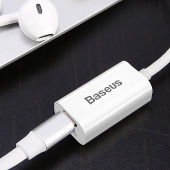 BASEUS 8plus Apel headphone adaptor kabel adaptor BASEUS 8plus Apel headphone adaptor kabel adaptor
