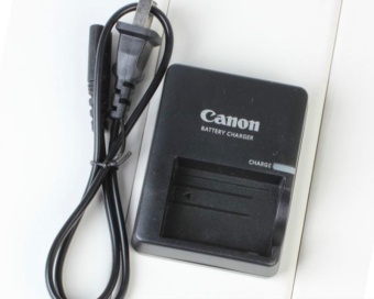 Canon LC-E5E Kamera Charger EOS 450D 500D 1000D KISS X2 X1