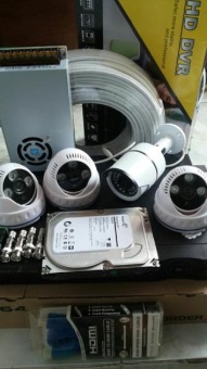 Gambar CCTV Paket 4 CCTV HD 1.3 MP High Resolution Paket Lengkap CCTV + DVR Perekam + Hardisk + Kabel 50 m