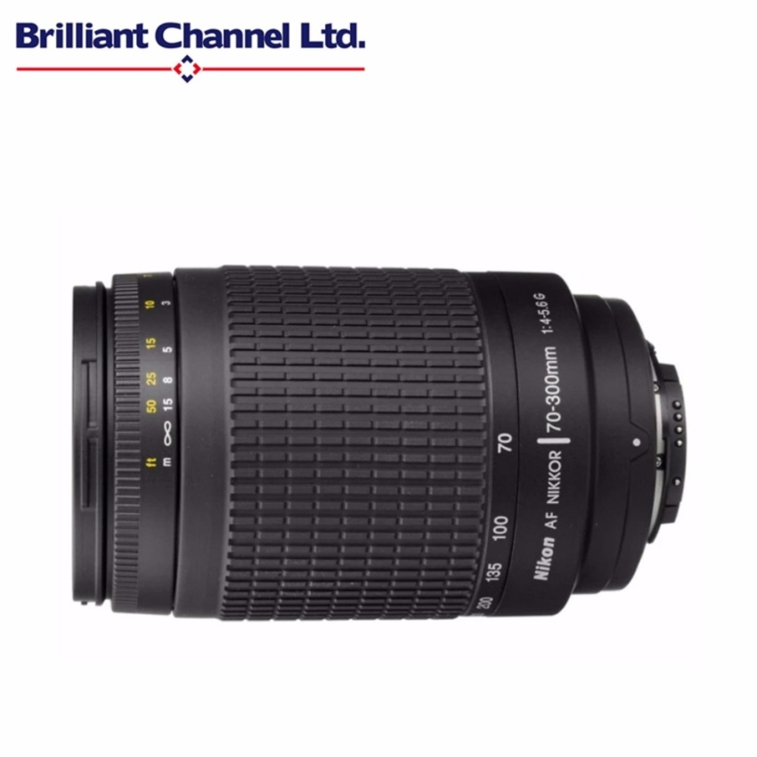 image:                  Nikon AF DX Fisheye 10.5mm f/2.8G ED DSLR Camera Lens - intl                              