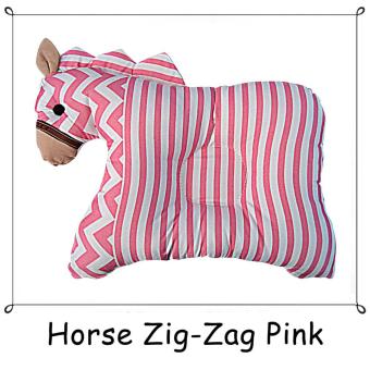 Gambar Darby Bantal Peyang Bayi Motif Horse Zig Zag Pink