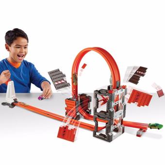 Hot Wheels(R) Track Builder Construction Crash Kit Hot Wheels(R) Track Builder Construction Crash Kit
