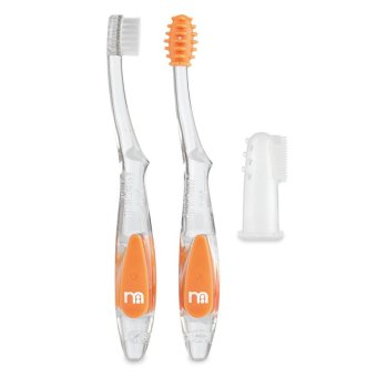 Alat pembersih kotoran lidah ( tongue cleaner brush noble ). Source · Mothercare Oral Care
