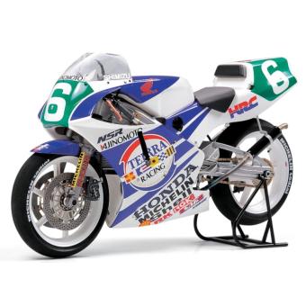 Tamiya #14110 Ajinomoto Honda NSR250 '90