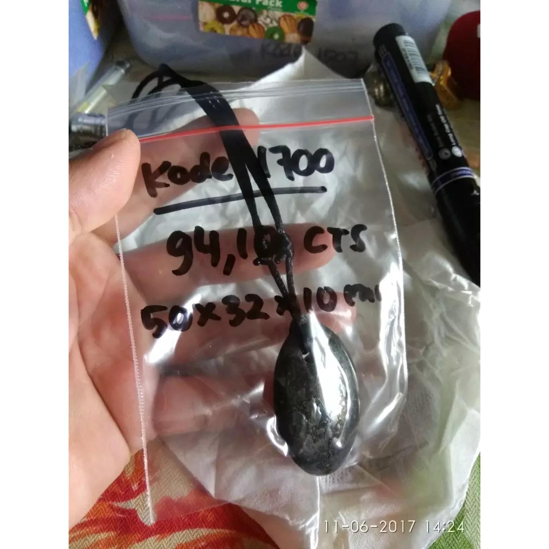 Sandal Pelangsing Kesehatan Batu Alam Daftar Harga Terkini dan Liontin Kesehatan Batu Jahanam ASLI Dari Loloda Halmahera Kode1700