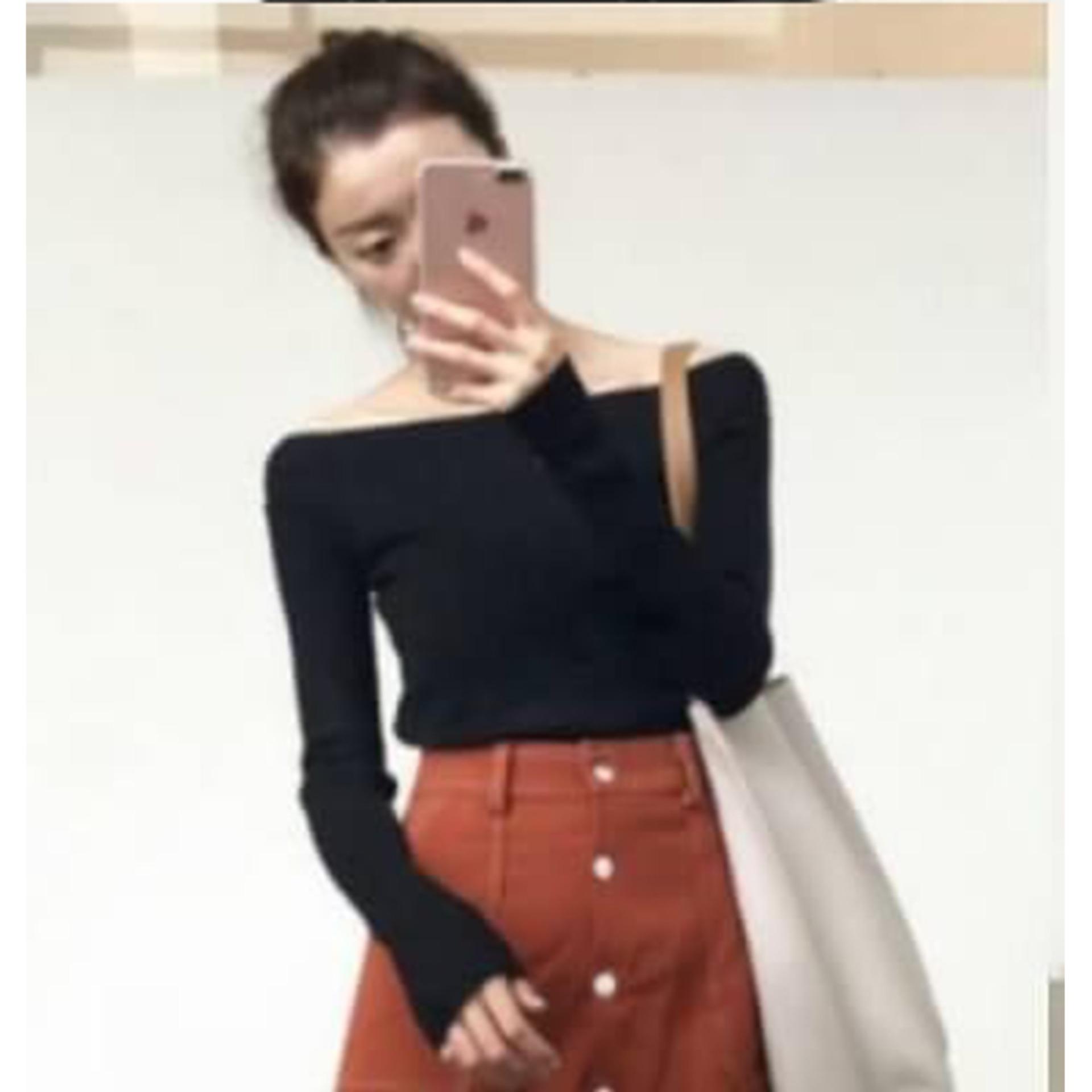 Blouse Kasual Fashion Wanita - Sabrina Slim - Rajut Material Blouse Kasual Fashion Wanita - Sabrina Slim - Rajut Material