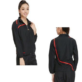 Jual LINING asli untuk pria dan wanita ayat yang sama musim semi jaket
jaket (174 model perempuan hitam t shirt) Online Terbaru