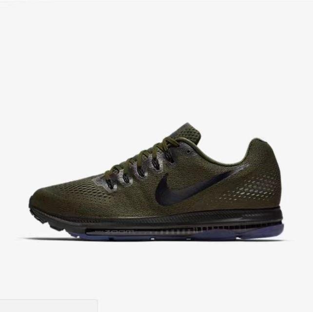 Gambar NIKE MEN ZOOM ALL OUT LOW KHAKI 878670 302 US7 11 07    intl