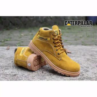 Gambar Sepatu Caterpillar Middles Safety Boots Tan