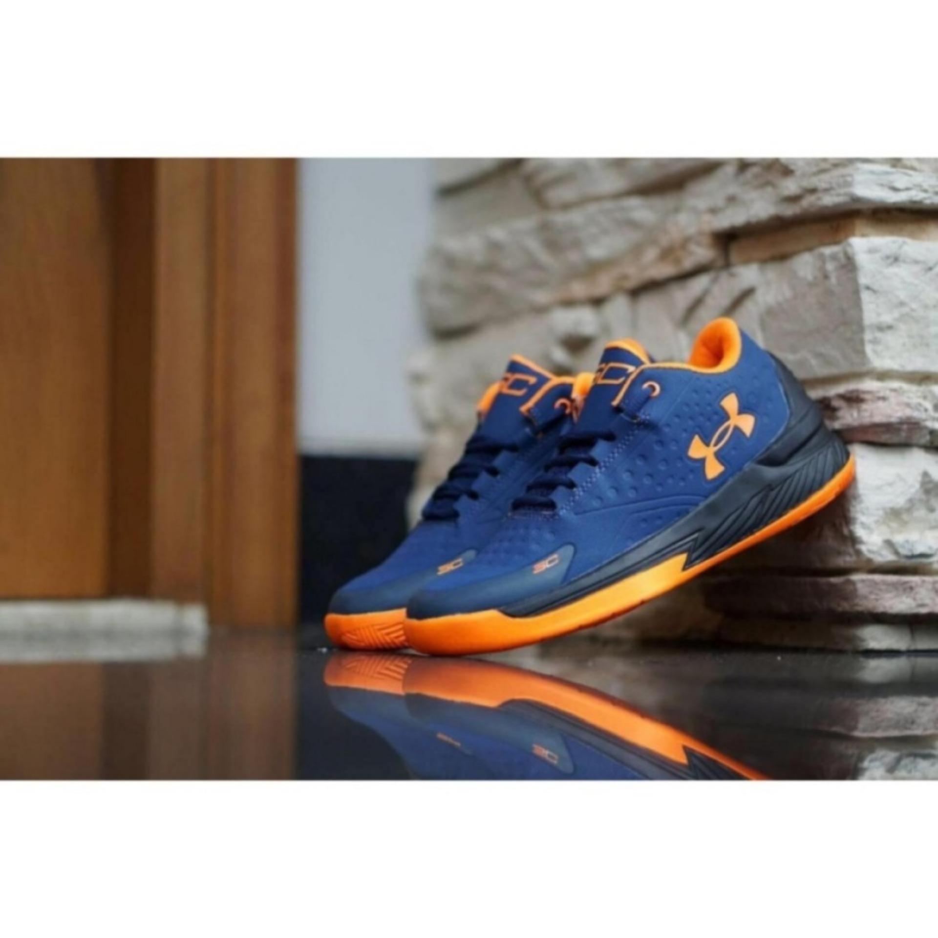 Sepatu Fashion Under Armour Update Daftar Harga Terbaru Indonesia Flash Sale Sepatu sneaker fashion pria wanita under armour