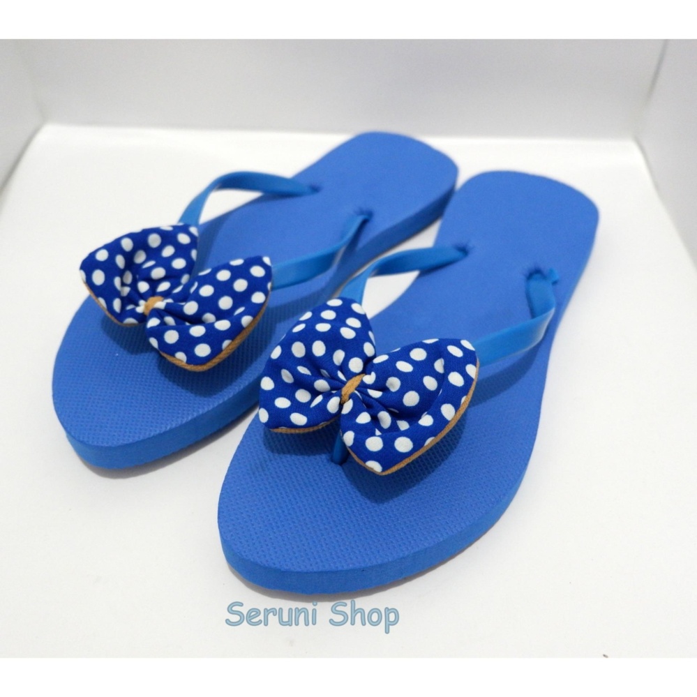 Seruni Flat Sandals Jepit Pita Polka Blue