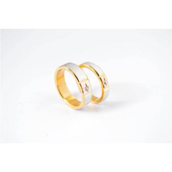 Gambar cincin couple   cincin tunangan   cincin nikah titanium kode CC055