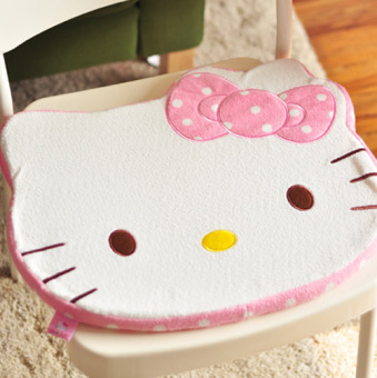 Gambar Hello Kitty lucu baru mobil bantal kursi mobil headrest