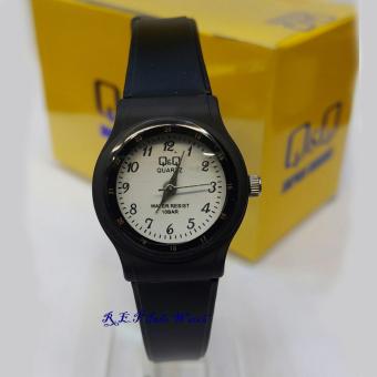 Q&Q Watch QQ808 Jam Tangan Sport Wanita Rubber Strap .