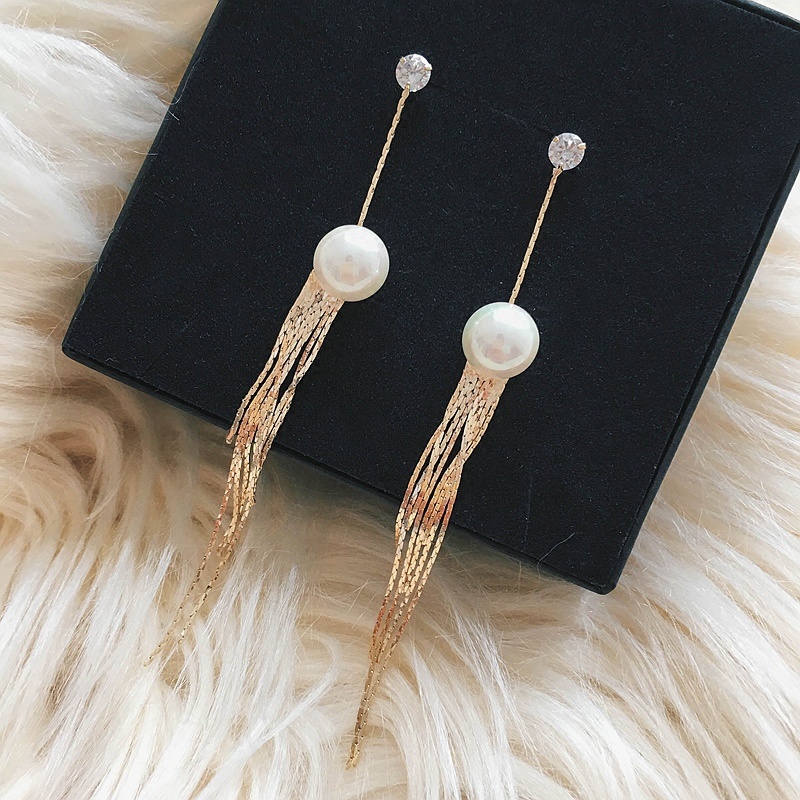 Flash Sale S925 Eropa dan Amerika perempuan hypoallergenic mutiara rantai telinga rumbai anting