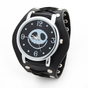 The Newest DragonPad Unisex Punk Rock Fashion Skeleton Pirate Skull Rivet Quartz Wrist Watch Leather Strap Bracelet Creative - intl  