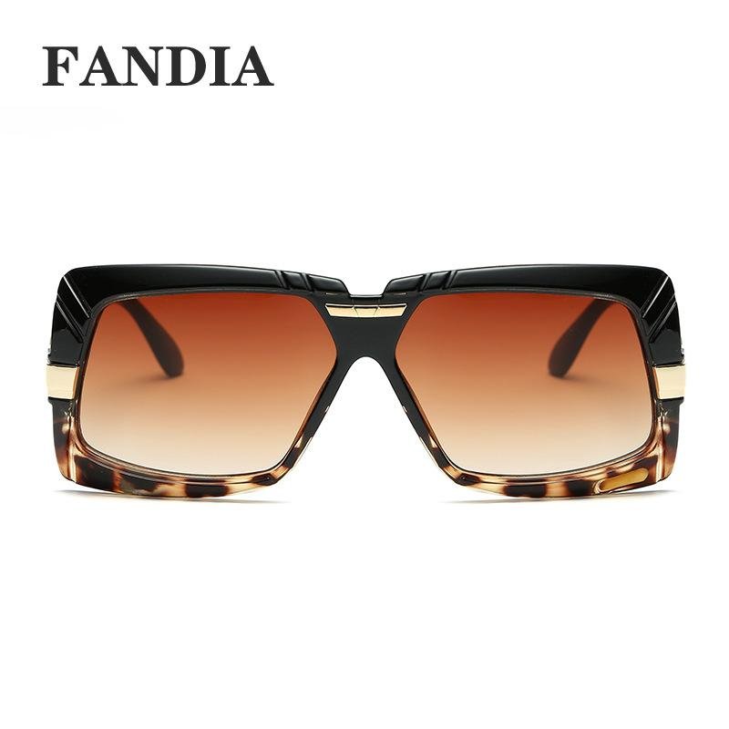 Wanita Merek Fashion Sunglasses dengan Kotak Warna Coklat-Internasional